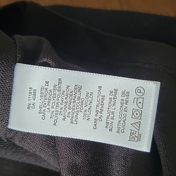 Michael Kors Black Skirt Size 4P - Picture 9 of 11